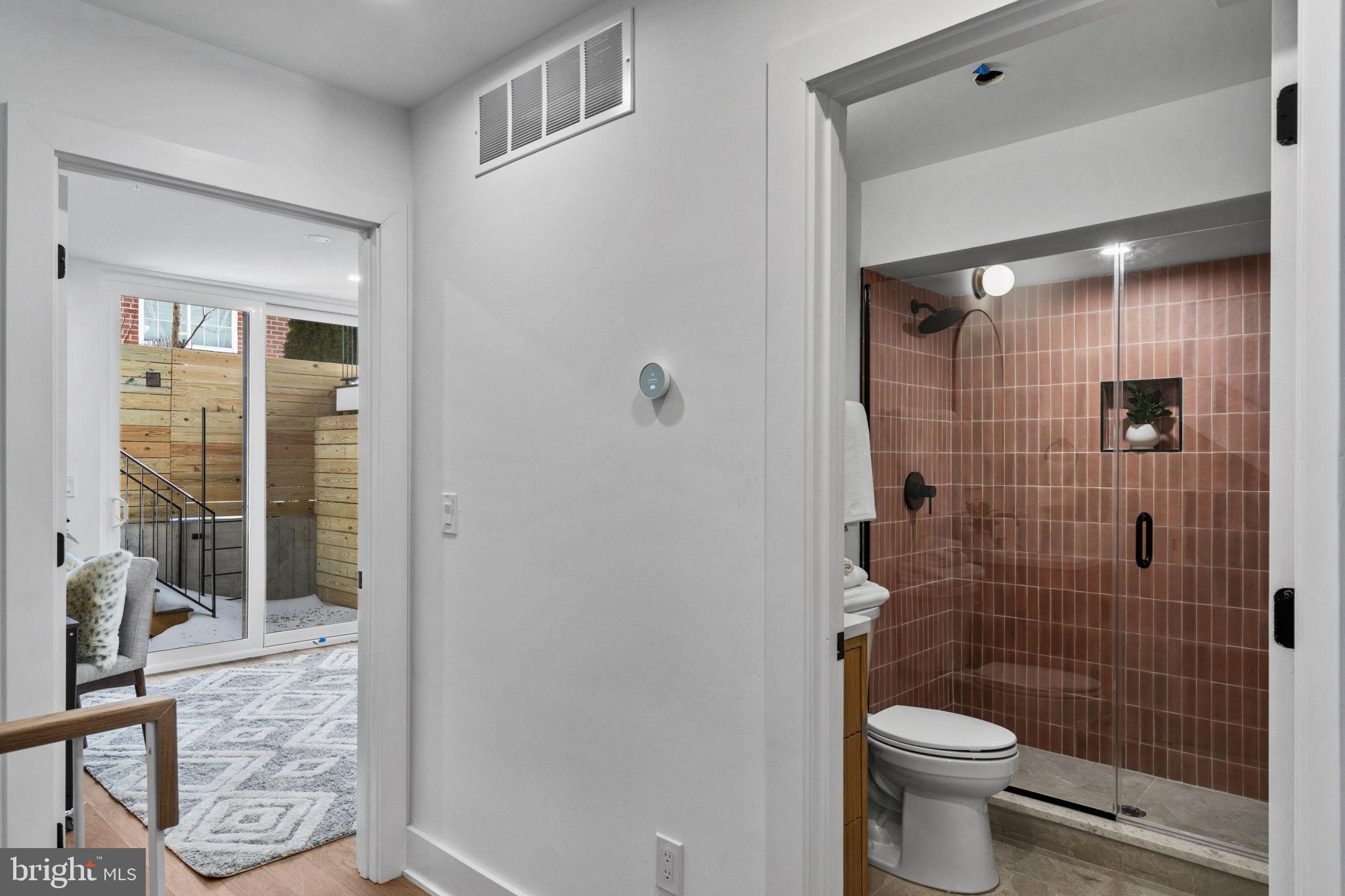 PHILADELPHIA - Residential