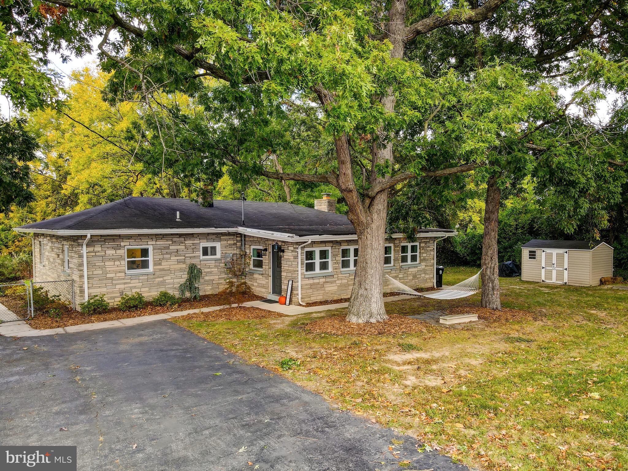 BATTLE GROVE - Residential