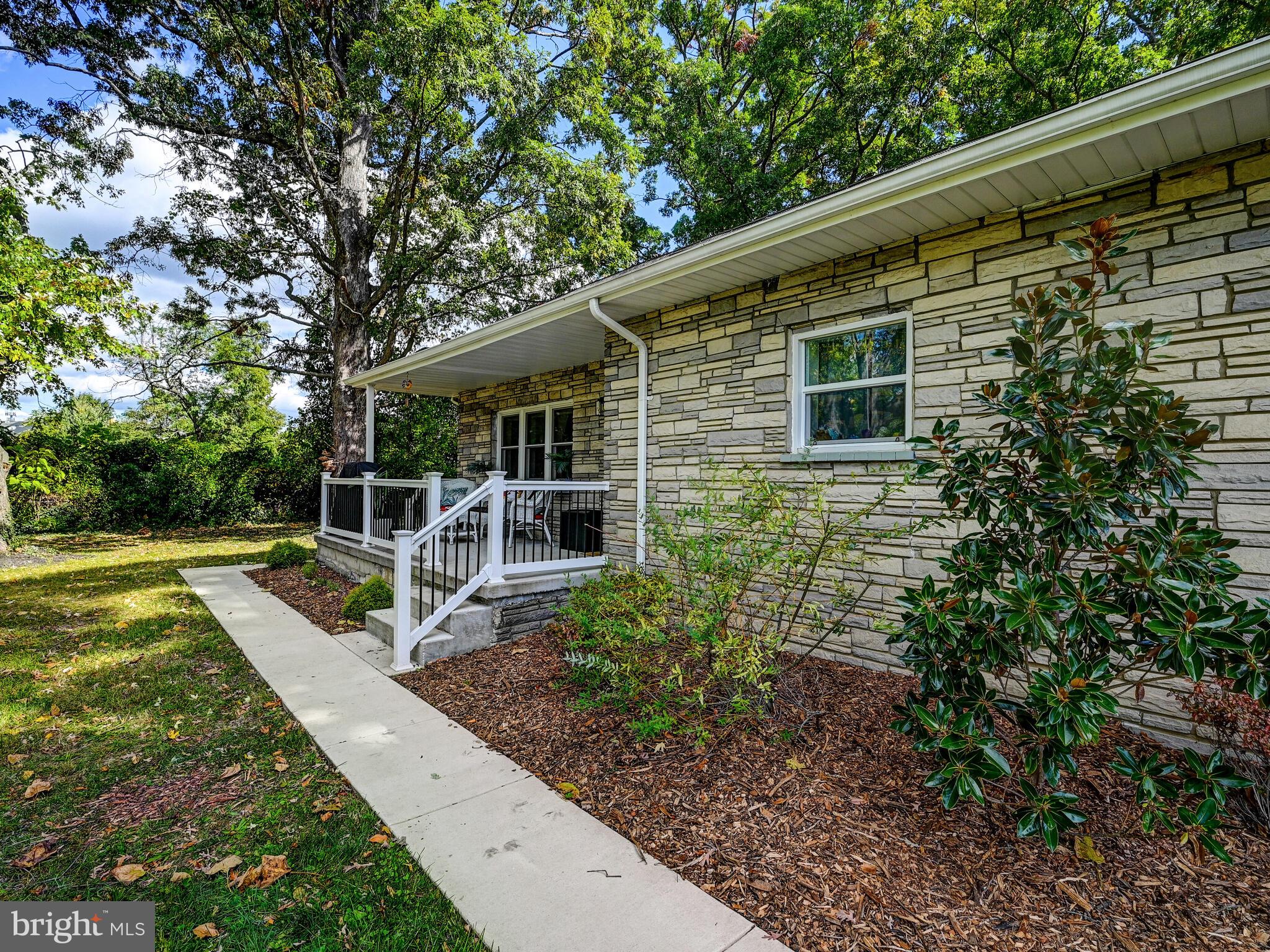 BATTLE GROVE - Residential