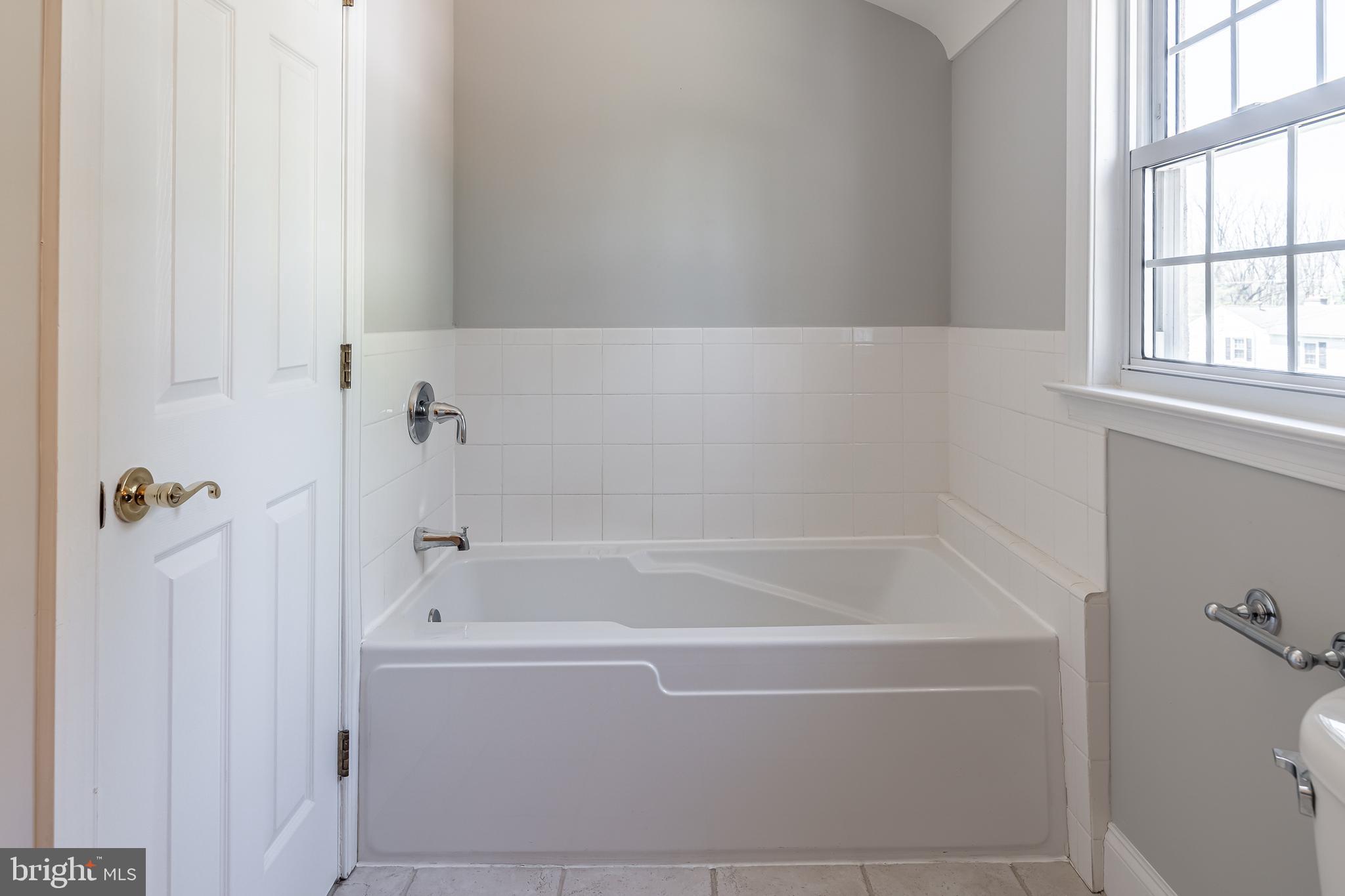 PLYMOUTH MEETING - Residential Lease