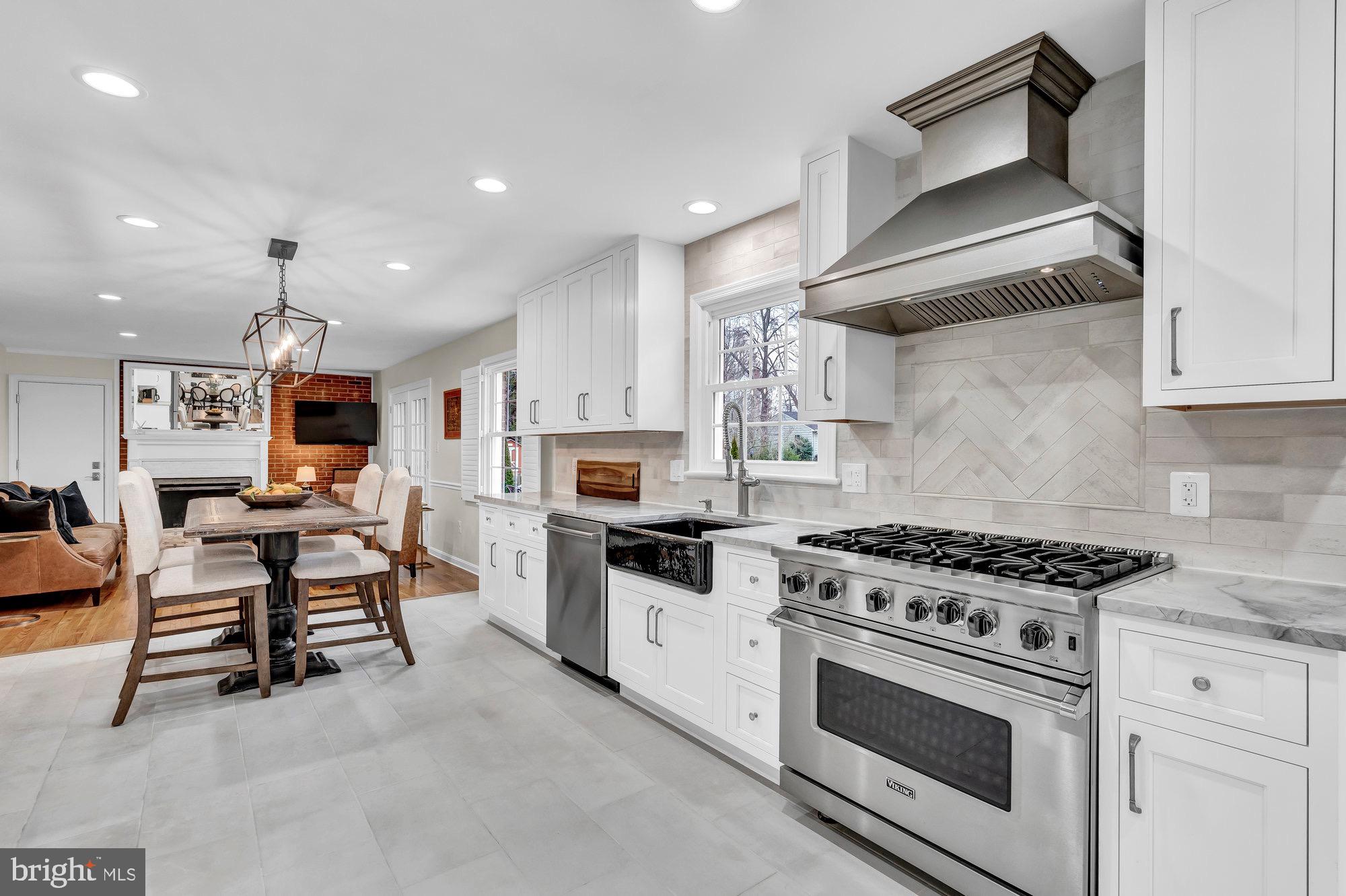 LAKEVALE ESTATES - Residential