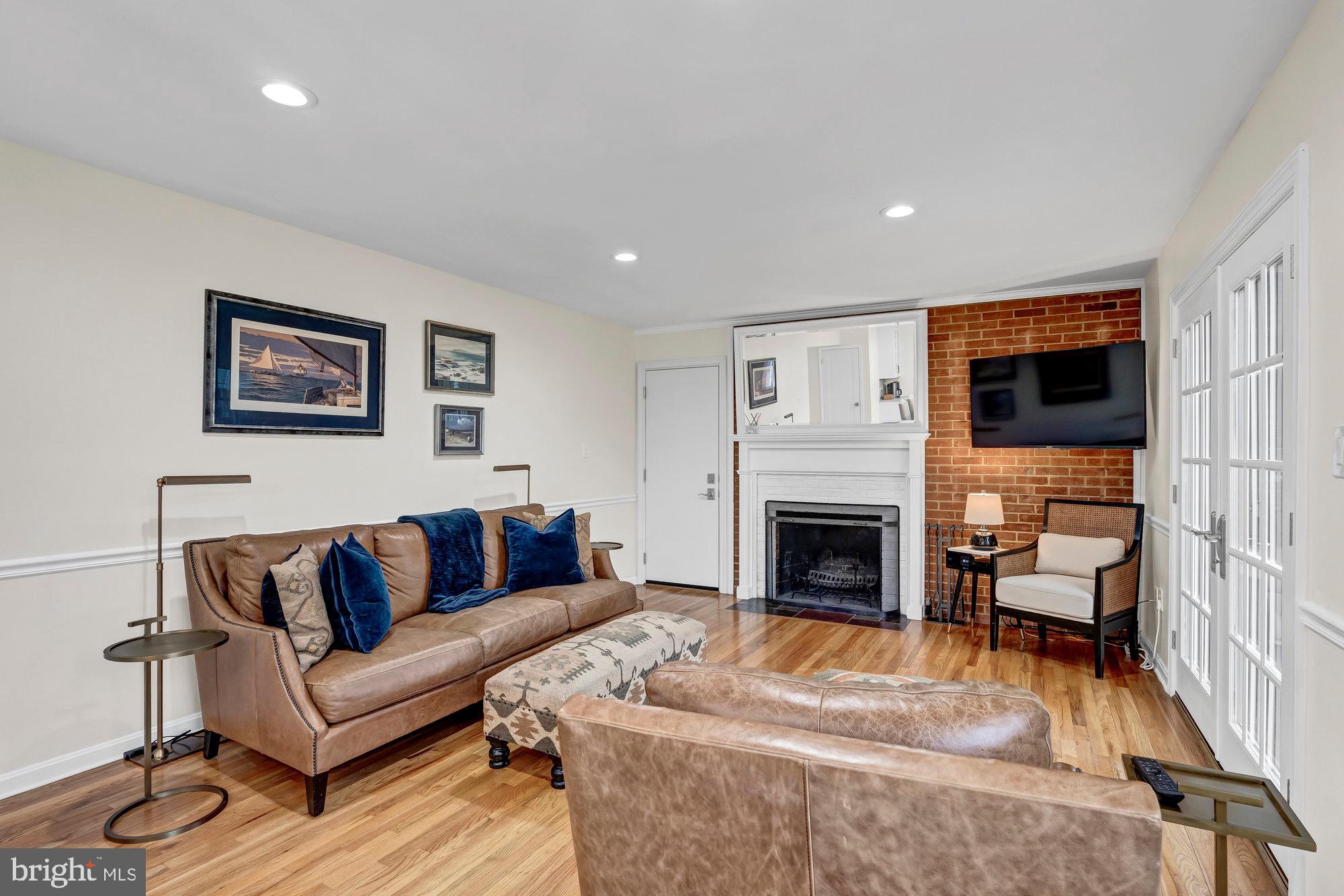 LAKEVALE ESTATES - Residential