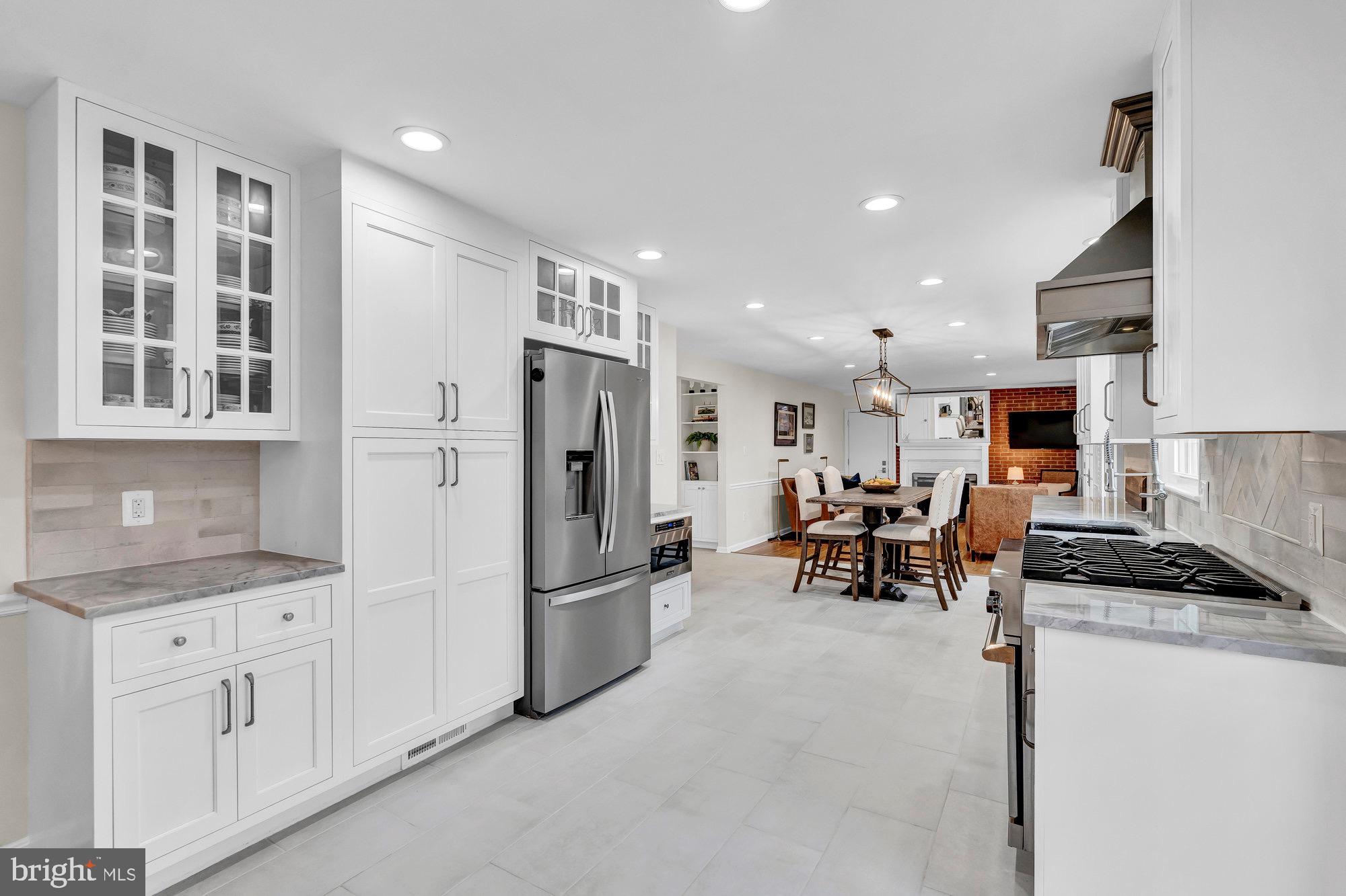 LAKEVALE ESTATES - Residential