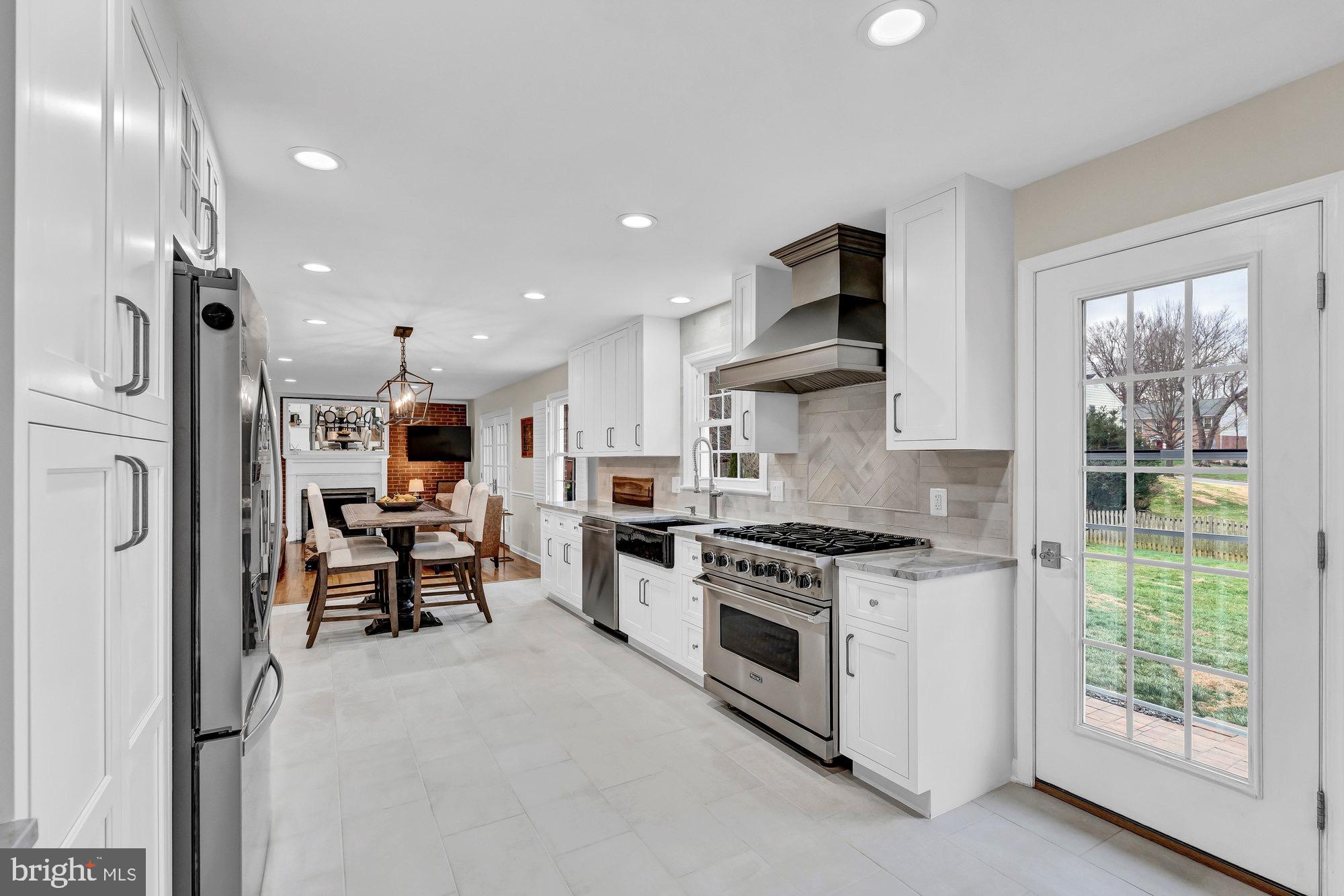 LAKEVALE ESTATES - Residential
