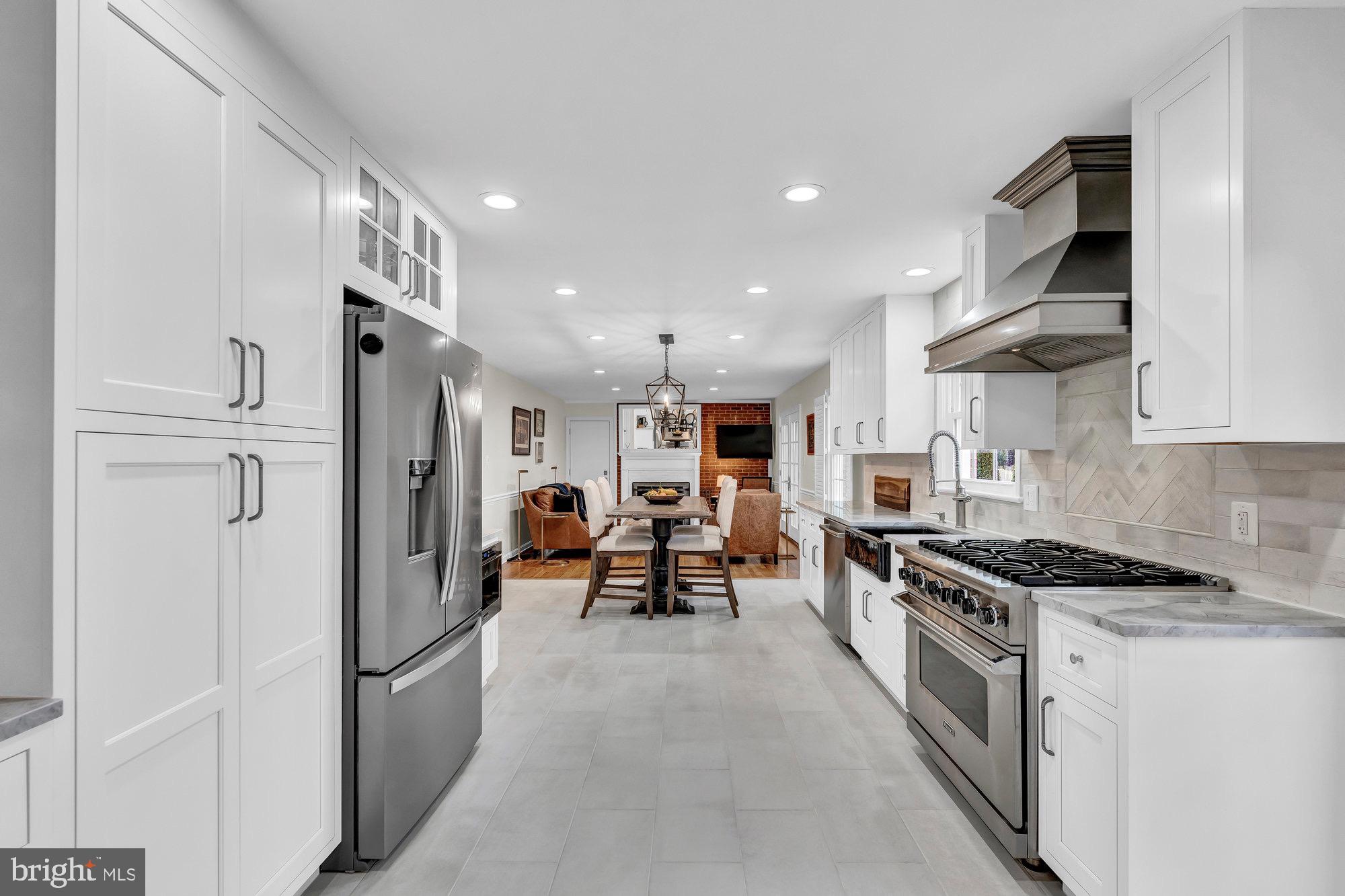 LAKEVALE ESTATES - Residential