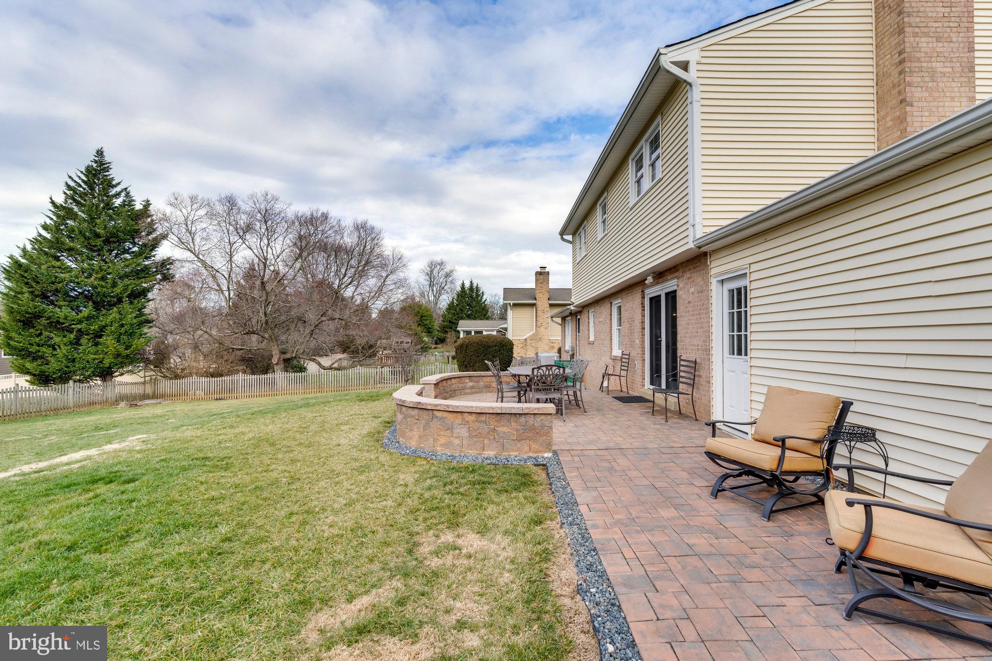LAKEVALE ESTATES - Residential