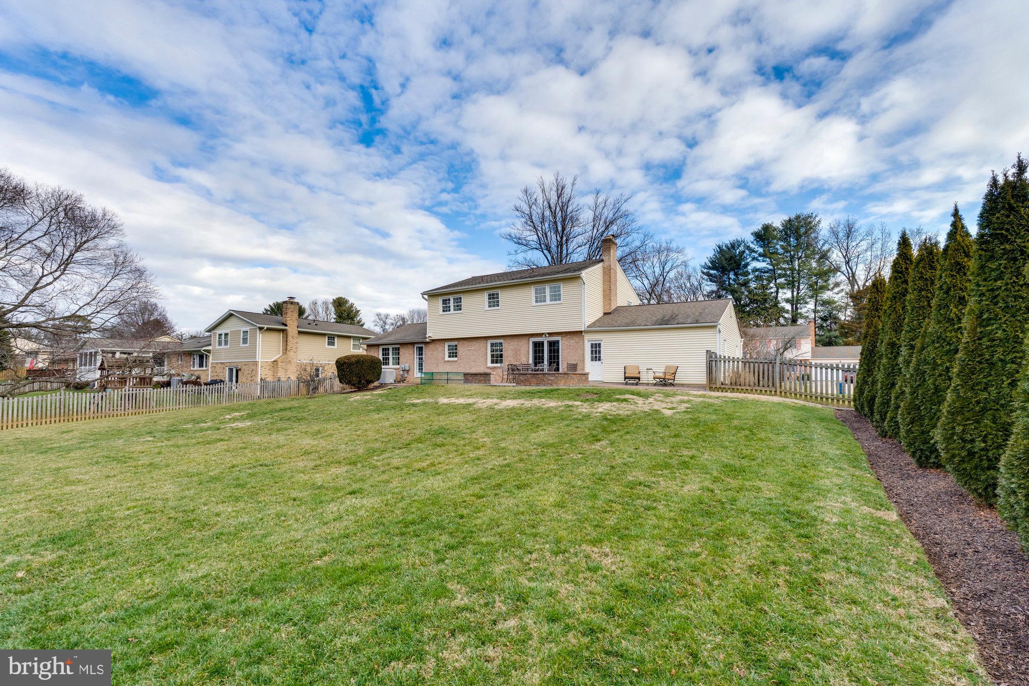 LAKEVALE ESTATES - Residential