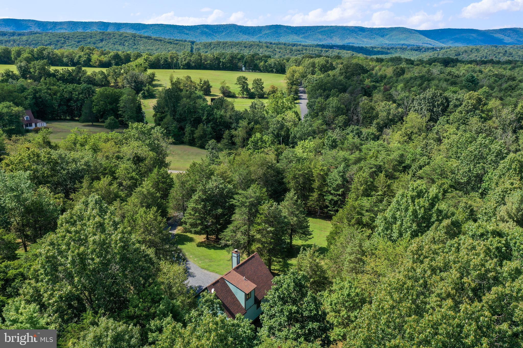 59 W EAGLEWOOD LANE