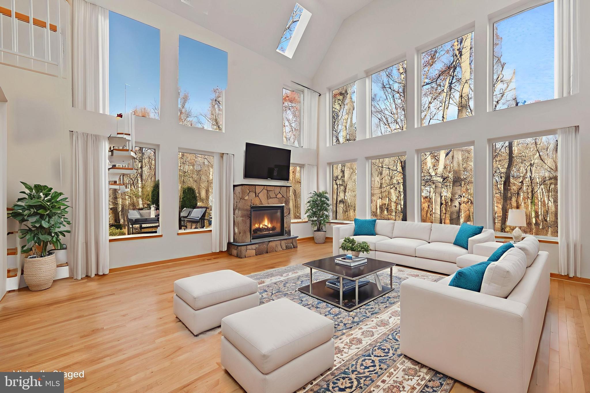 10450 HUNTER VIEW ROAD