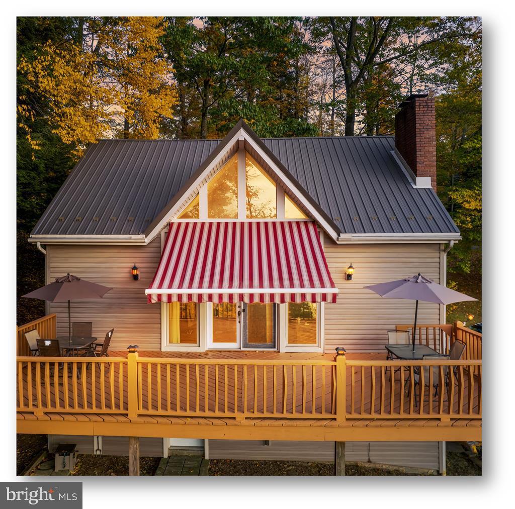 TREASURE LAKE - Residential