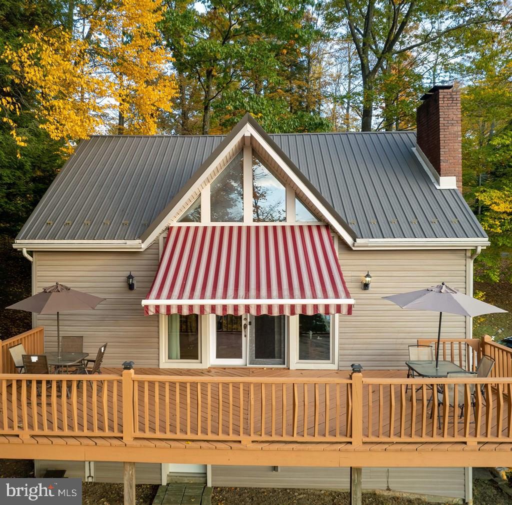 TREASURE LAKE - Residential