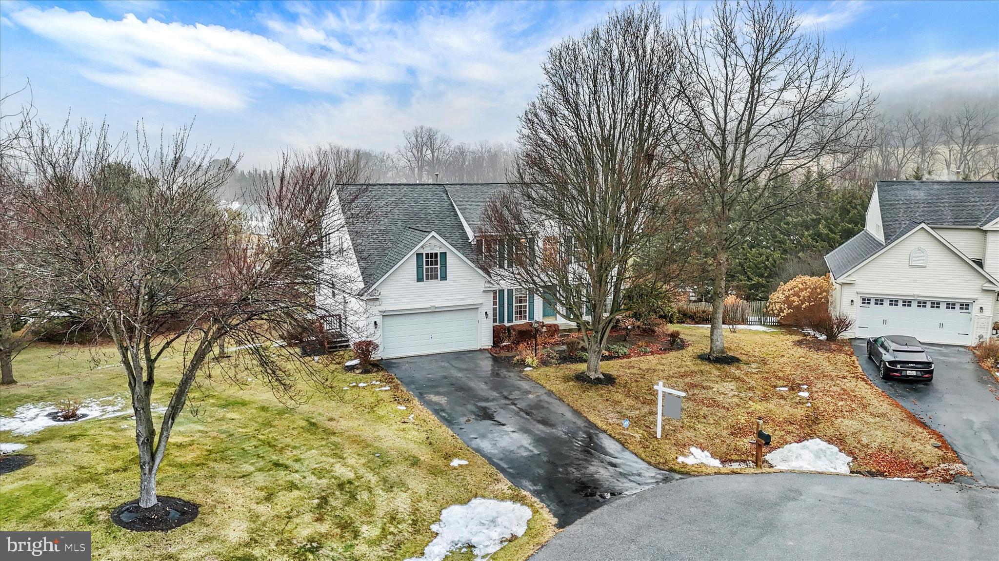 CAMBRIDGE FARMS - Residential