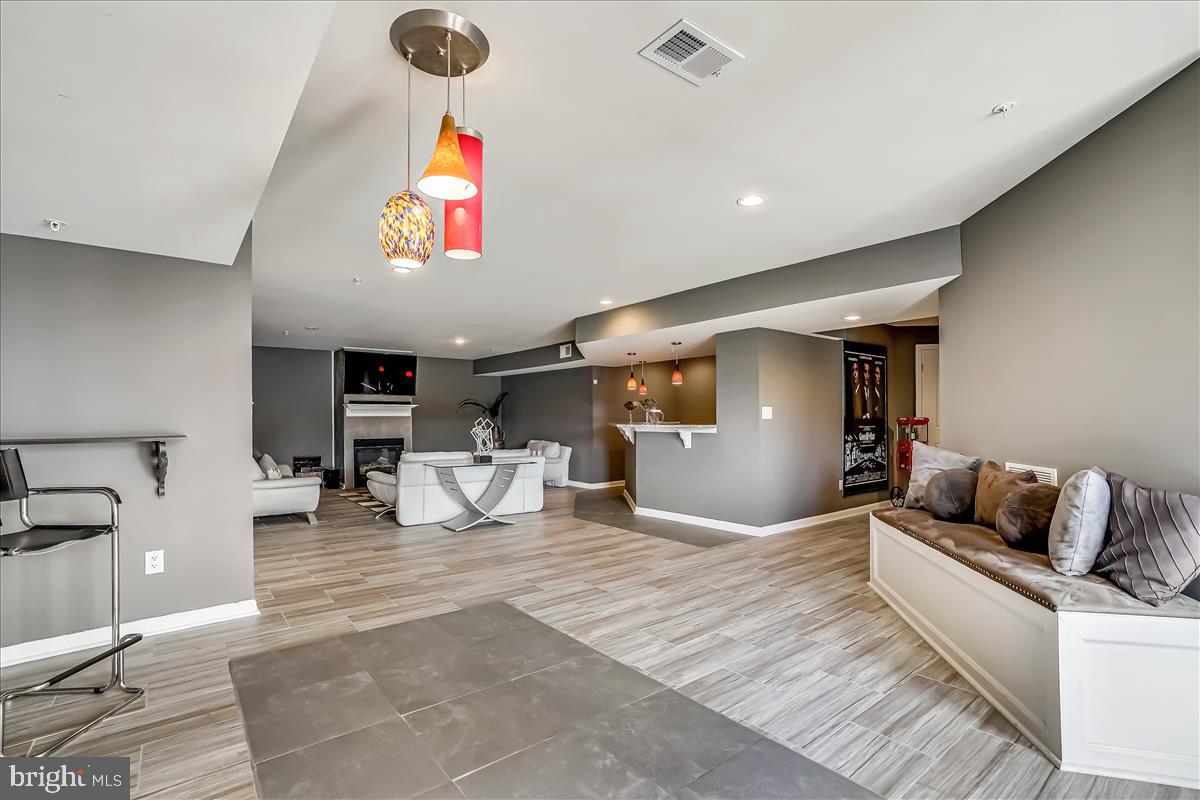 WOODSTOCK - Residential