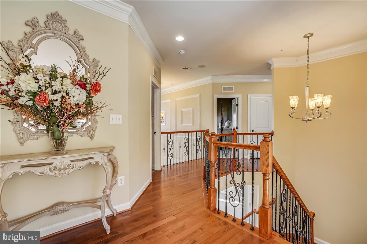 WOODSTOCK - Residential