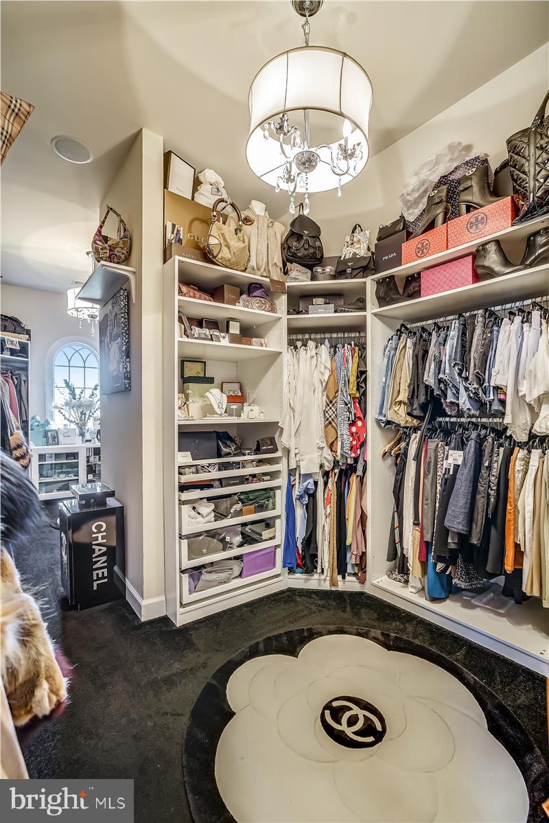 WOODSTOCK - Residential