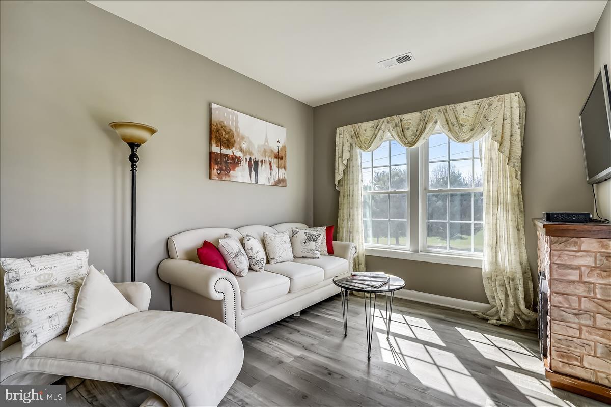 WOODSTOCK - Residential