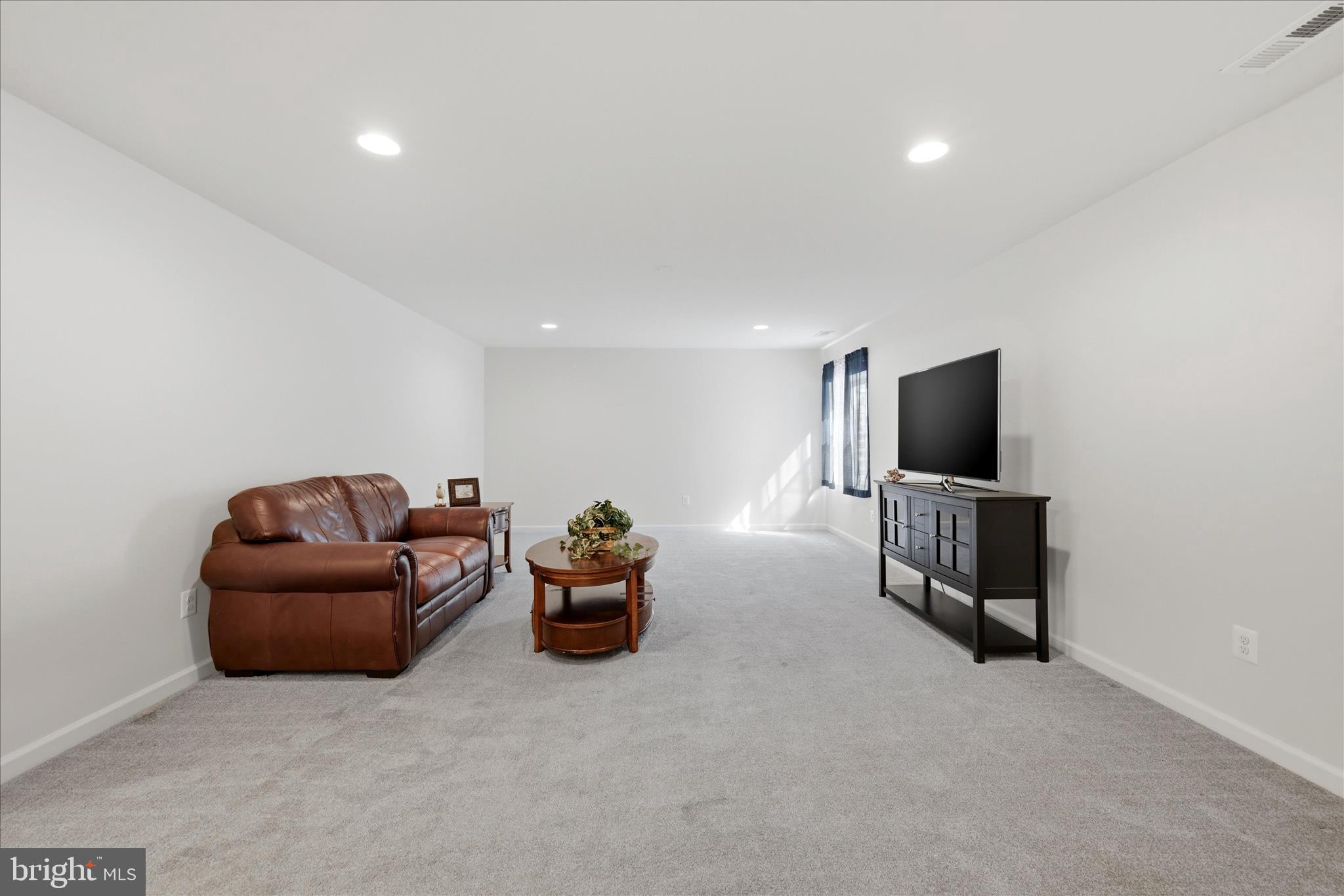 SNOWDEN BRIDGE - Residential