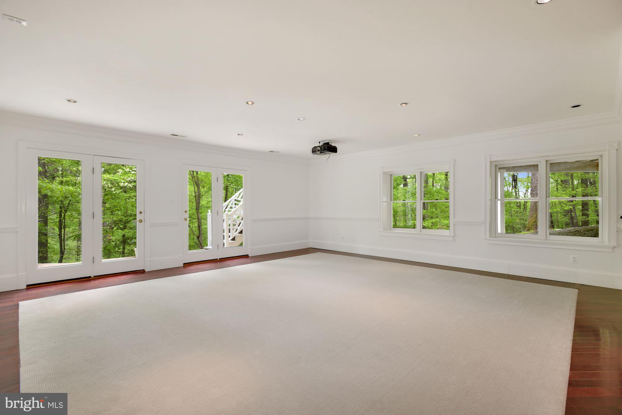 POTOMAC RIDGE ESTATES - Residential