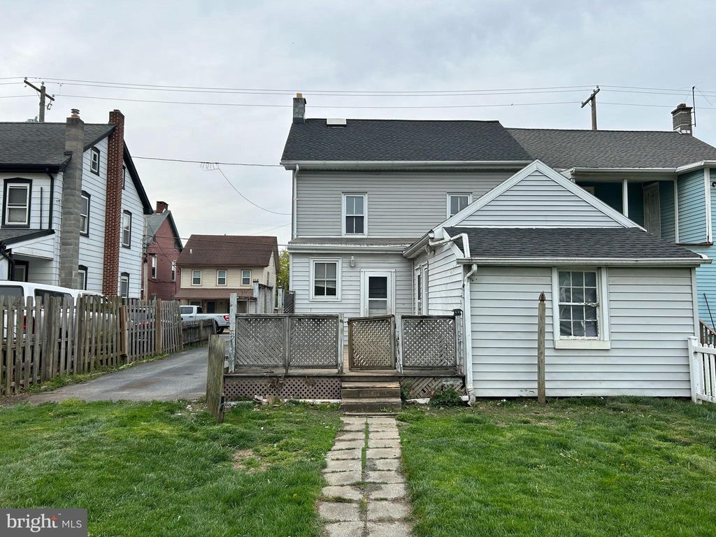 Photo of 23 N REAMSTOWN RD, STEVENS, PA 17578 (MLS # PALA2033568)
