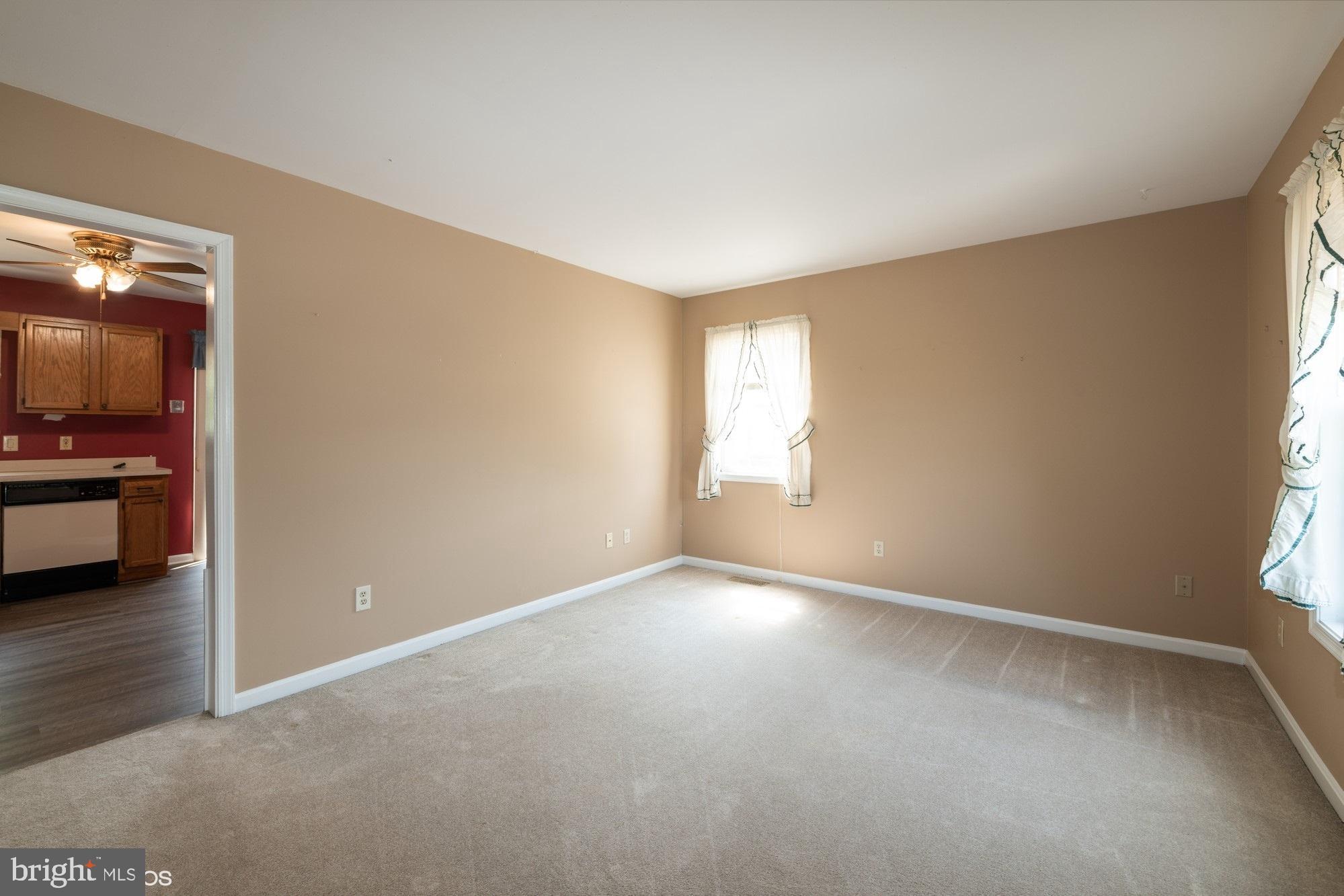 MAPLEWOOD - Residential