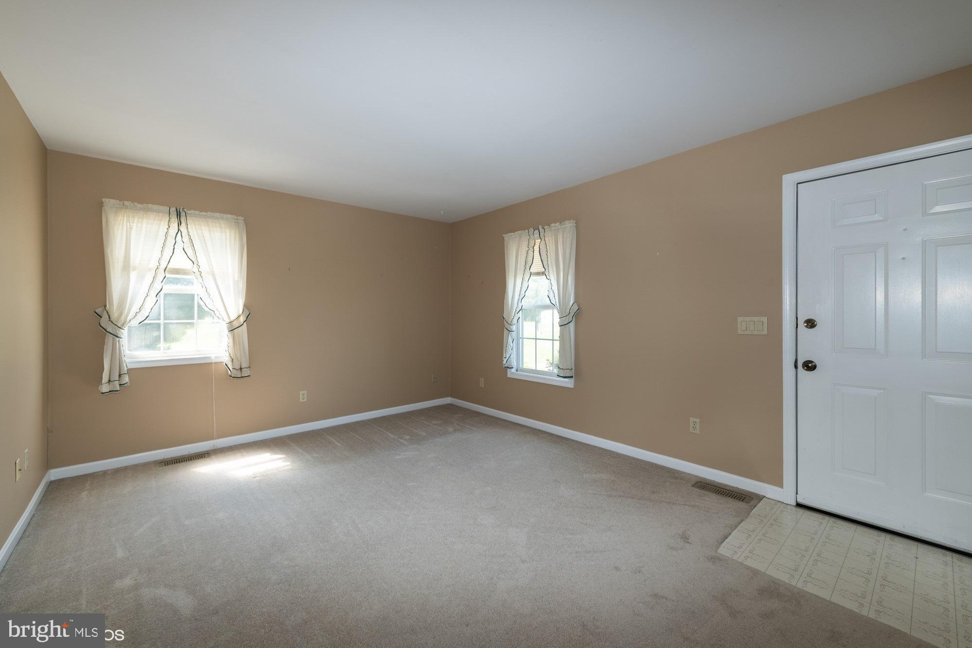 MAPLEWOOD - Residential