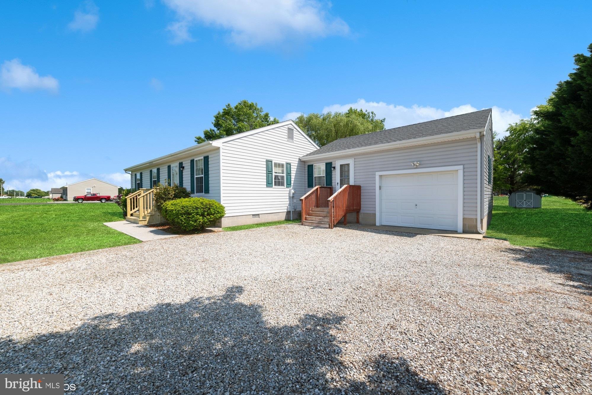 MAPLEWOOD - Residential