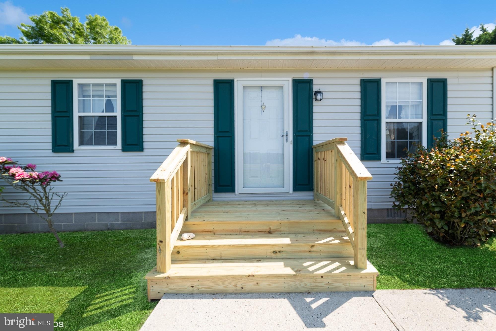 MAPLEWOOD - Residential