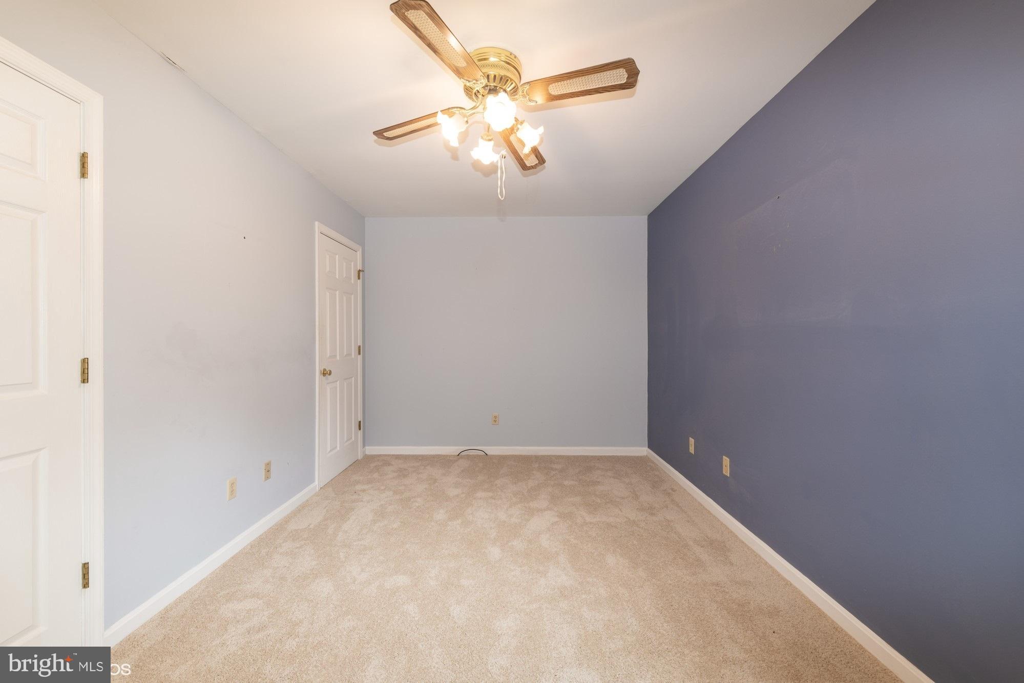 MAPLEWOOD - Residential