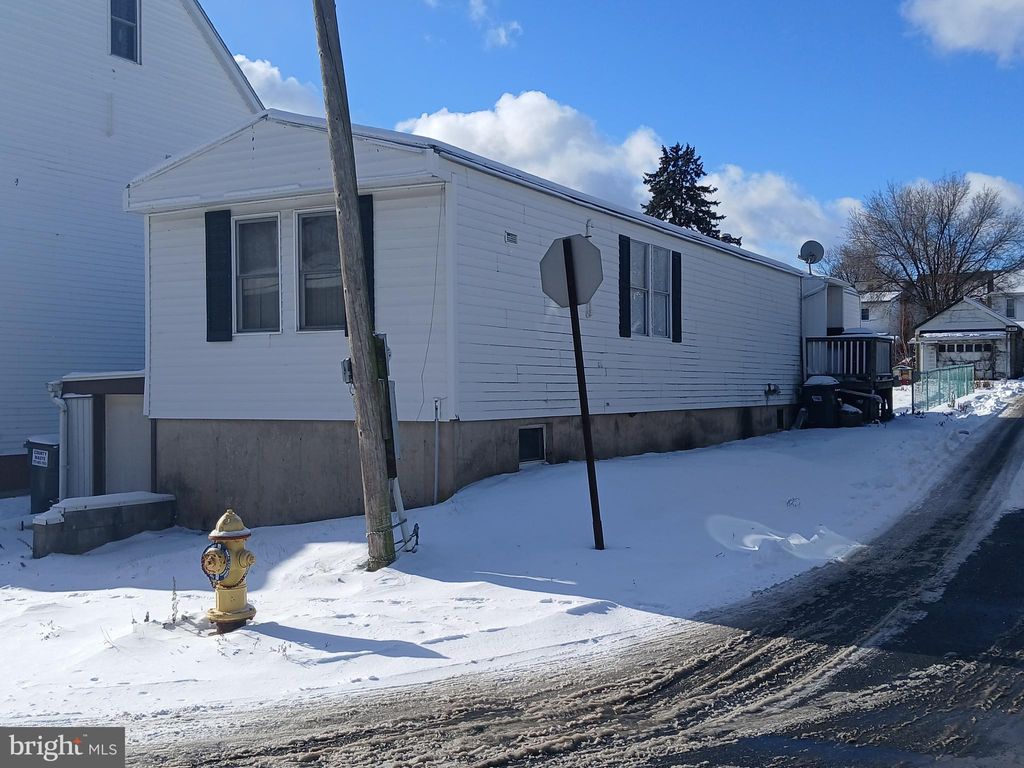 Photo of 248 N Balliet Street, FRACKVILLE, PA 17931 (MLS # PASK2024848)