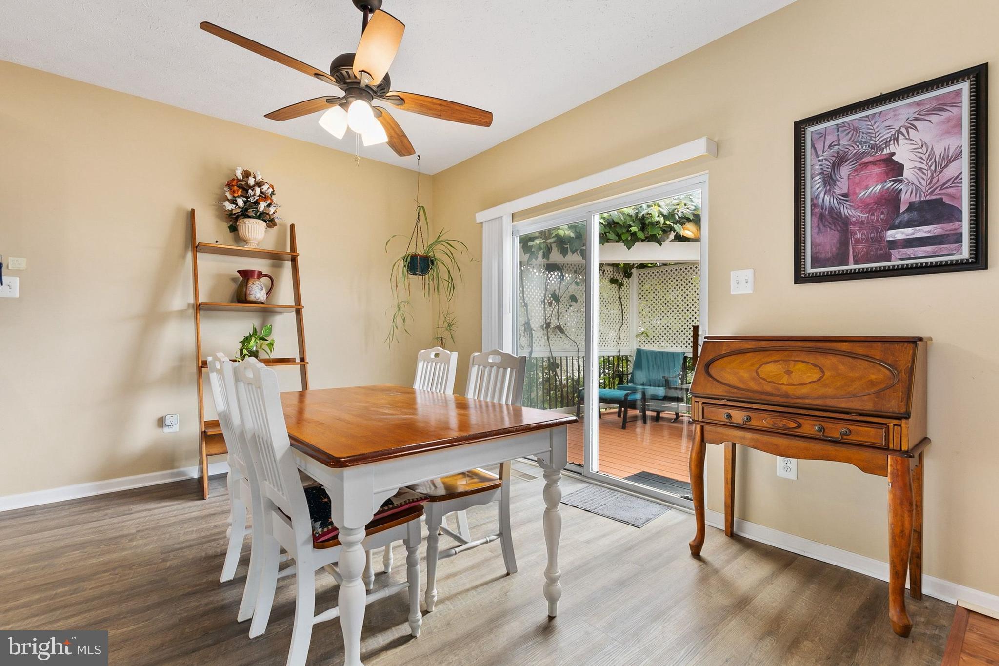 ECKER'S HOLLOW - Residential