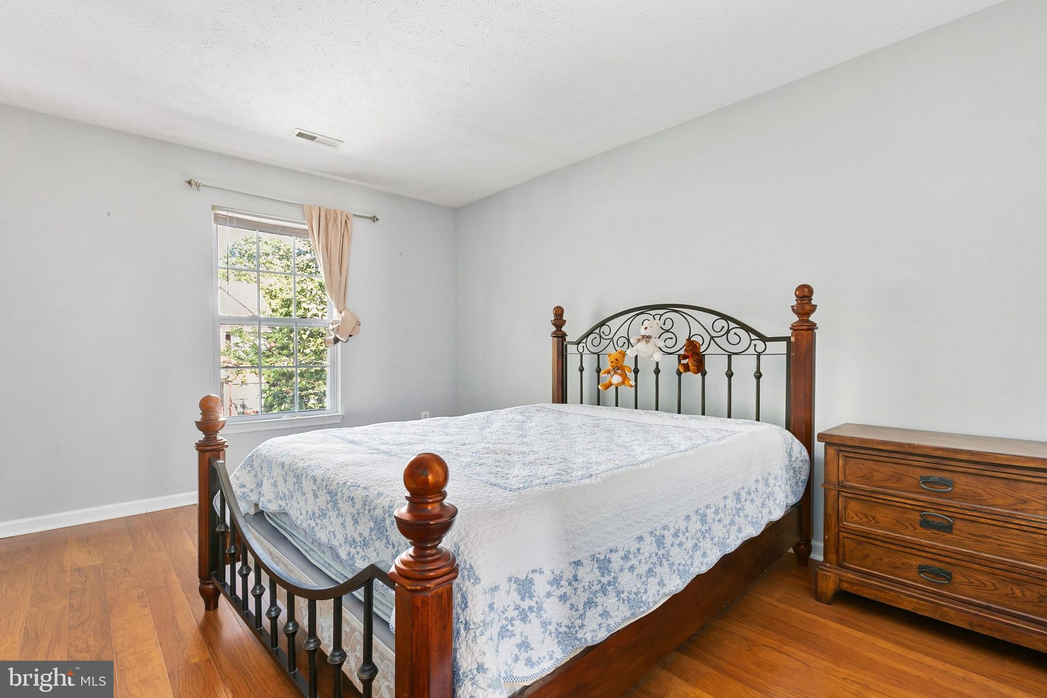 ECKER'S HOLLOW - Residential