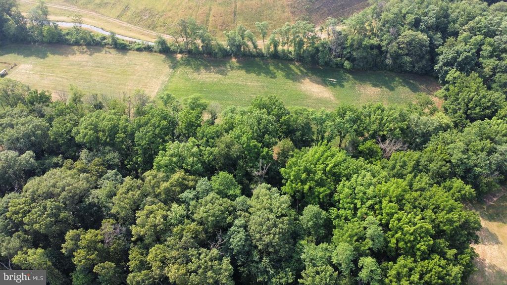 Photo of 2 Quarry Road, Elizabethtown, PA 17022 (MLS # PALA2045030)