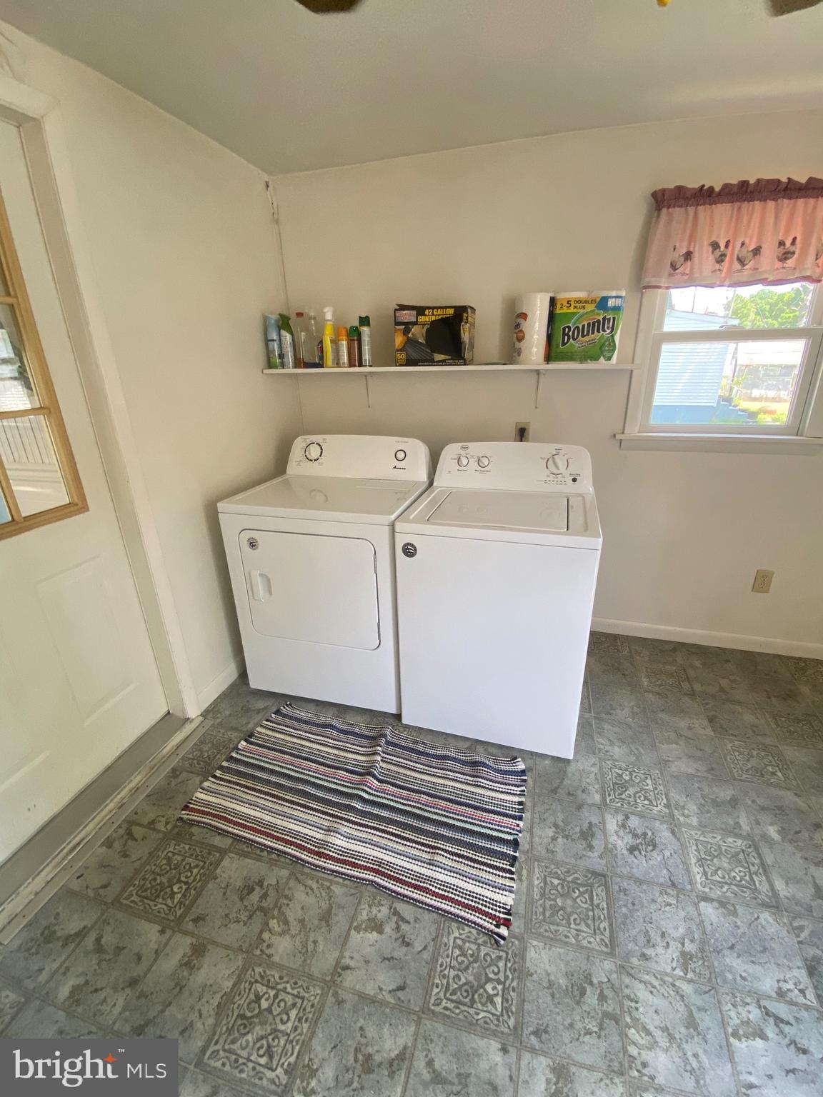 SMITH ISLAND - Residential