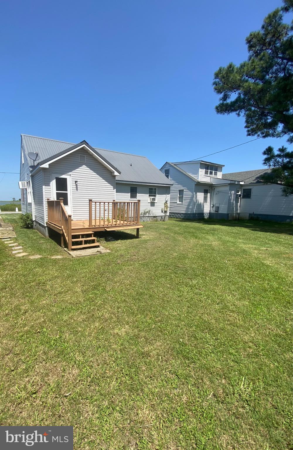 SMITH ISLAND - Residential