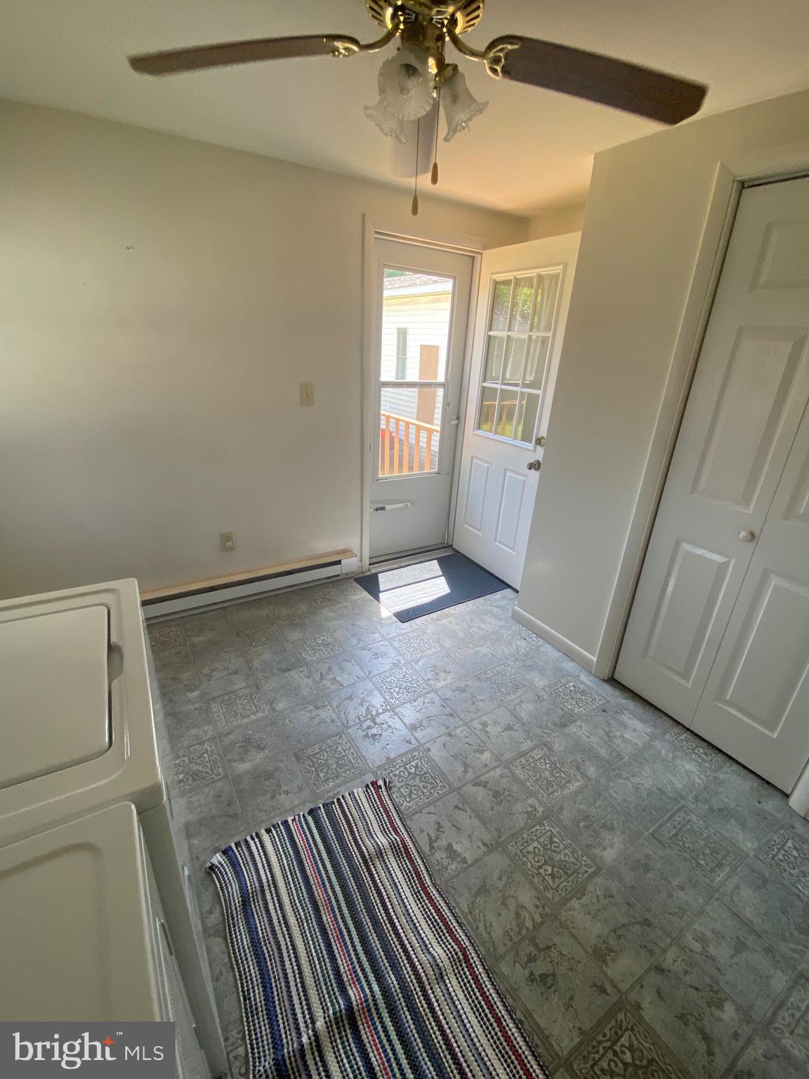 SMITH ISLAND - Residential