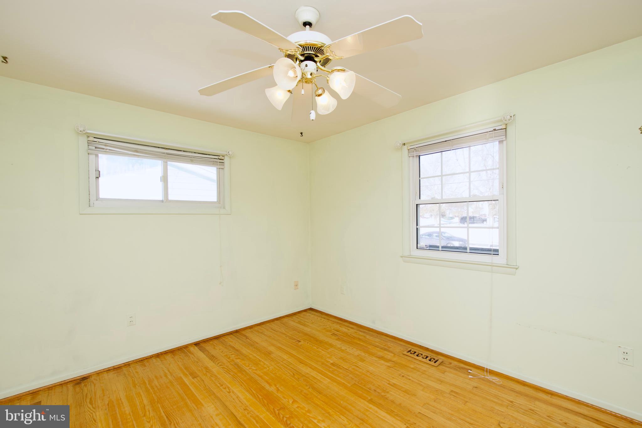 DUNN LORING WOODS - Residential