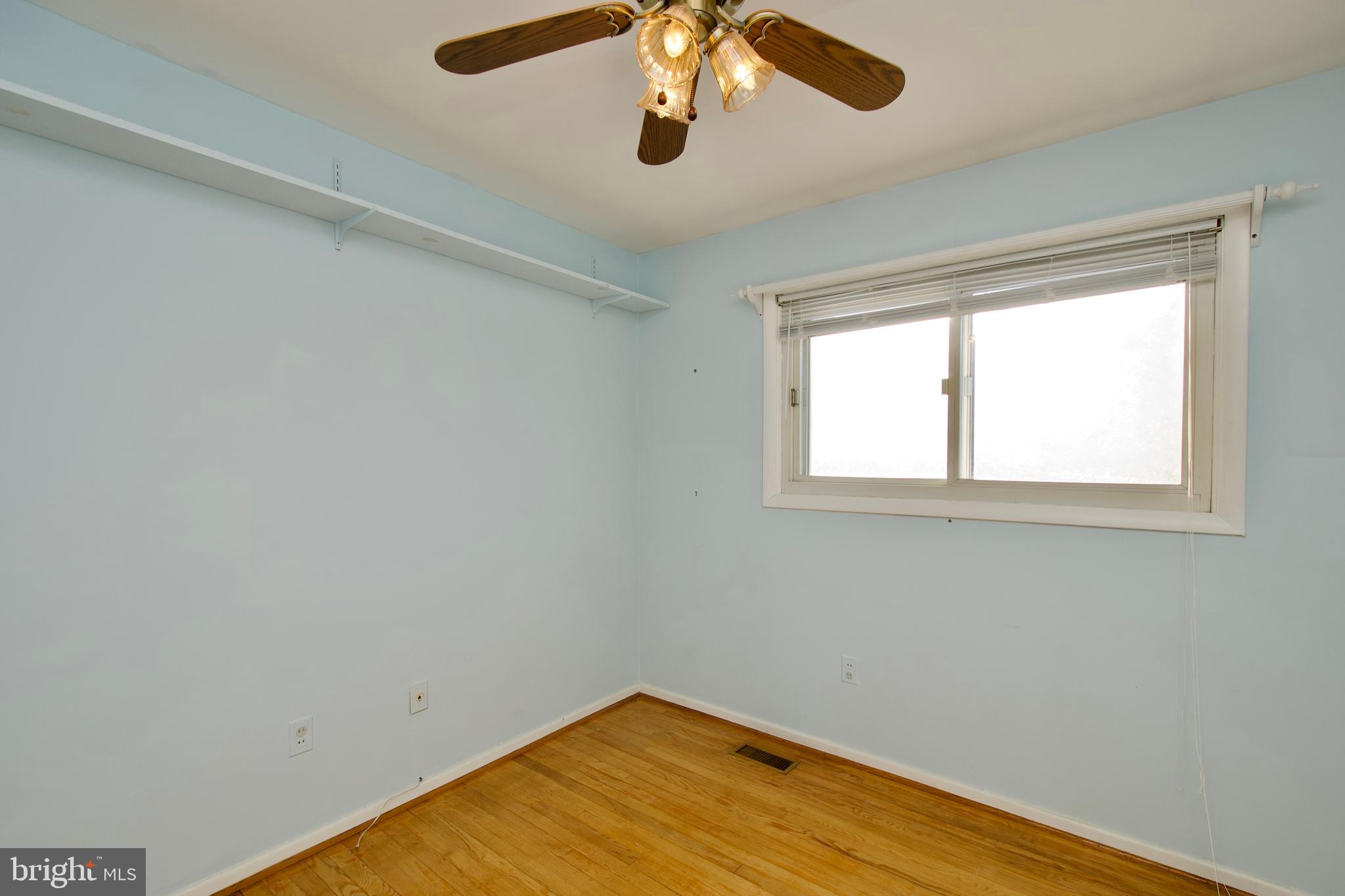 DUNN LORING WOODS - Residential