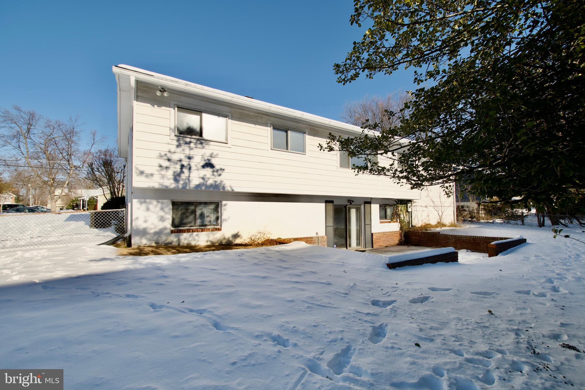 DUNN LORING WOODS - Residential