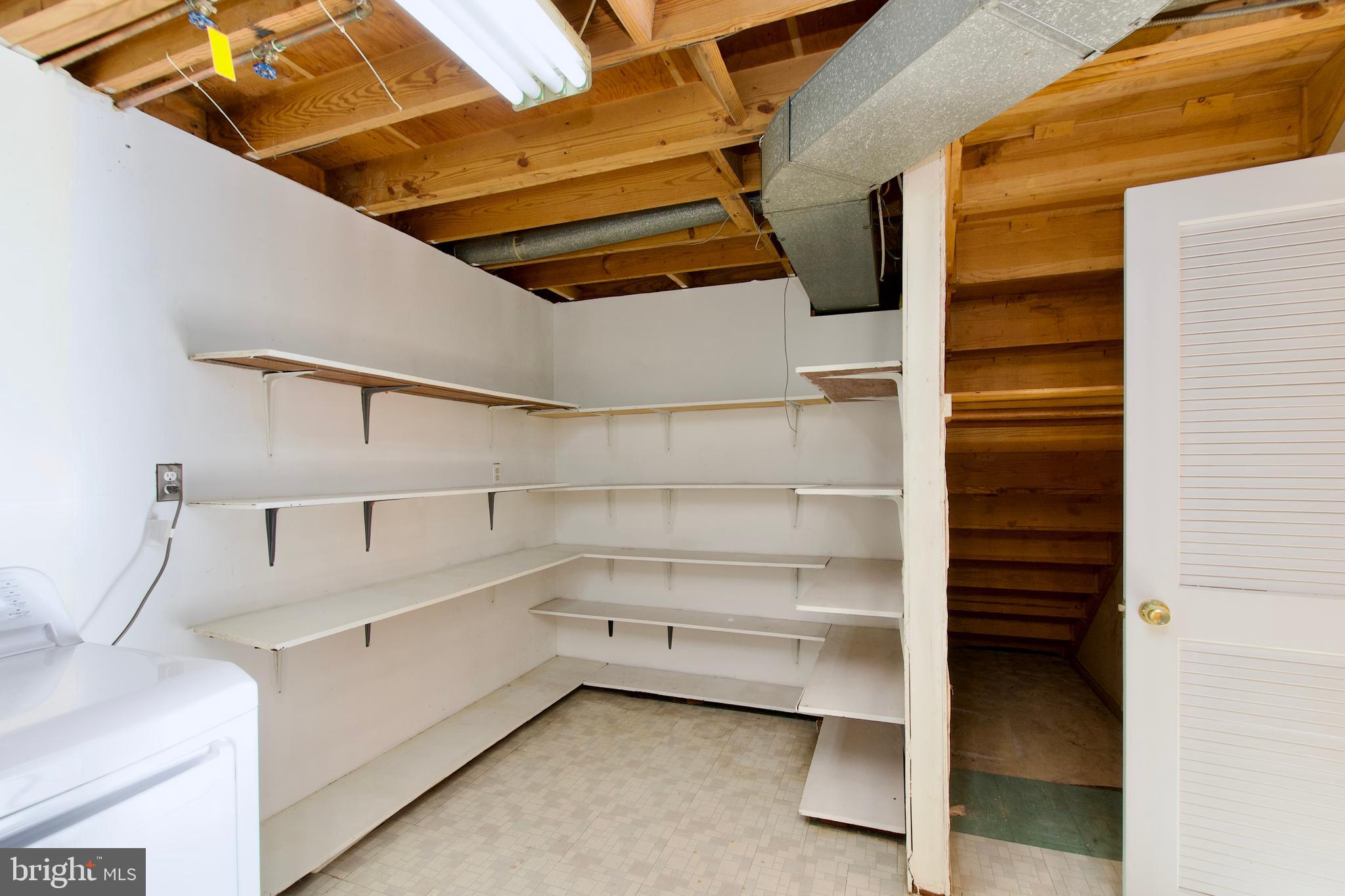 DUNN LORING WOODS - Residential