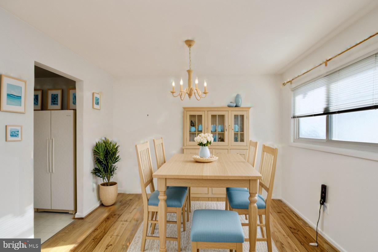 DUNN LORING WOODS - Residential