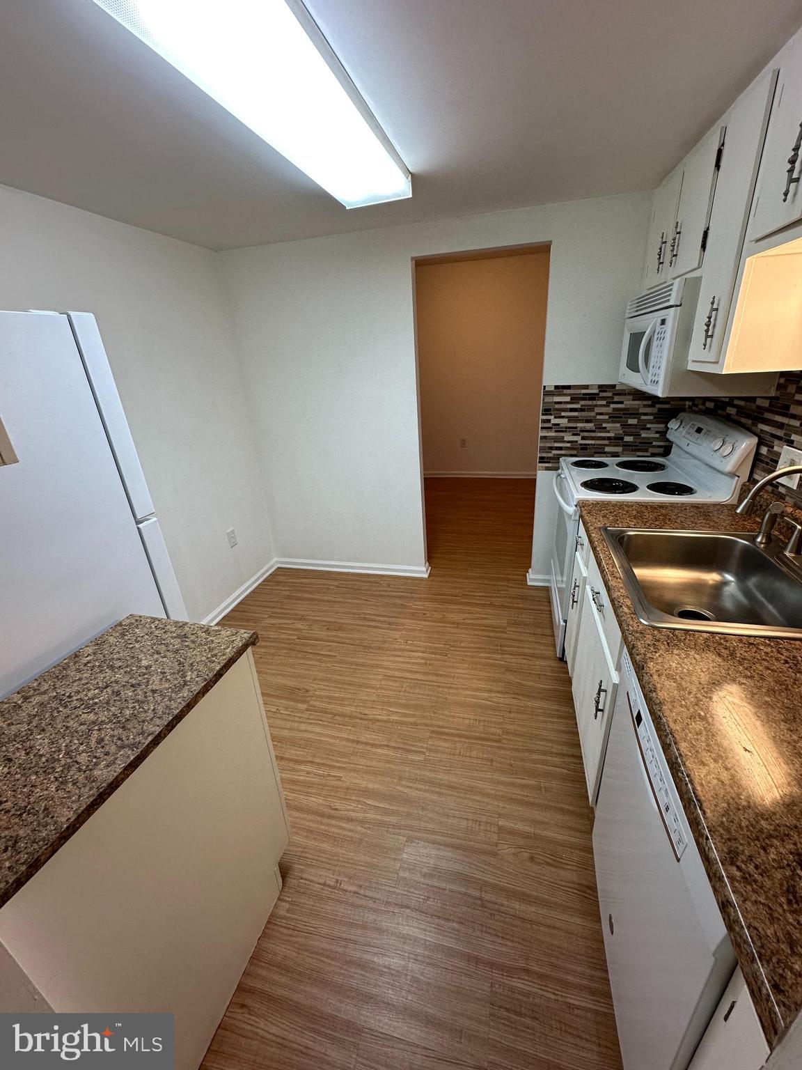 CEDAR RUN CONDOS - Residential