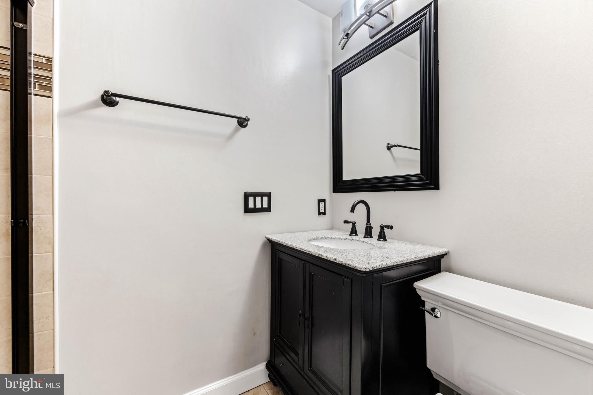 HUNTINGTON - Residential Lease