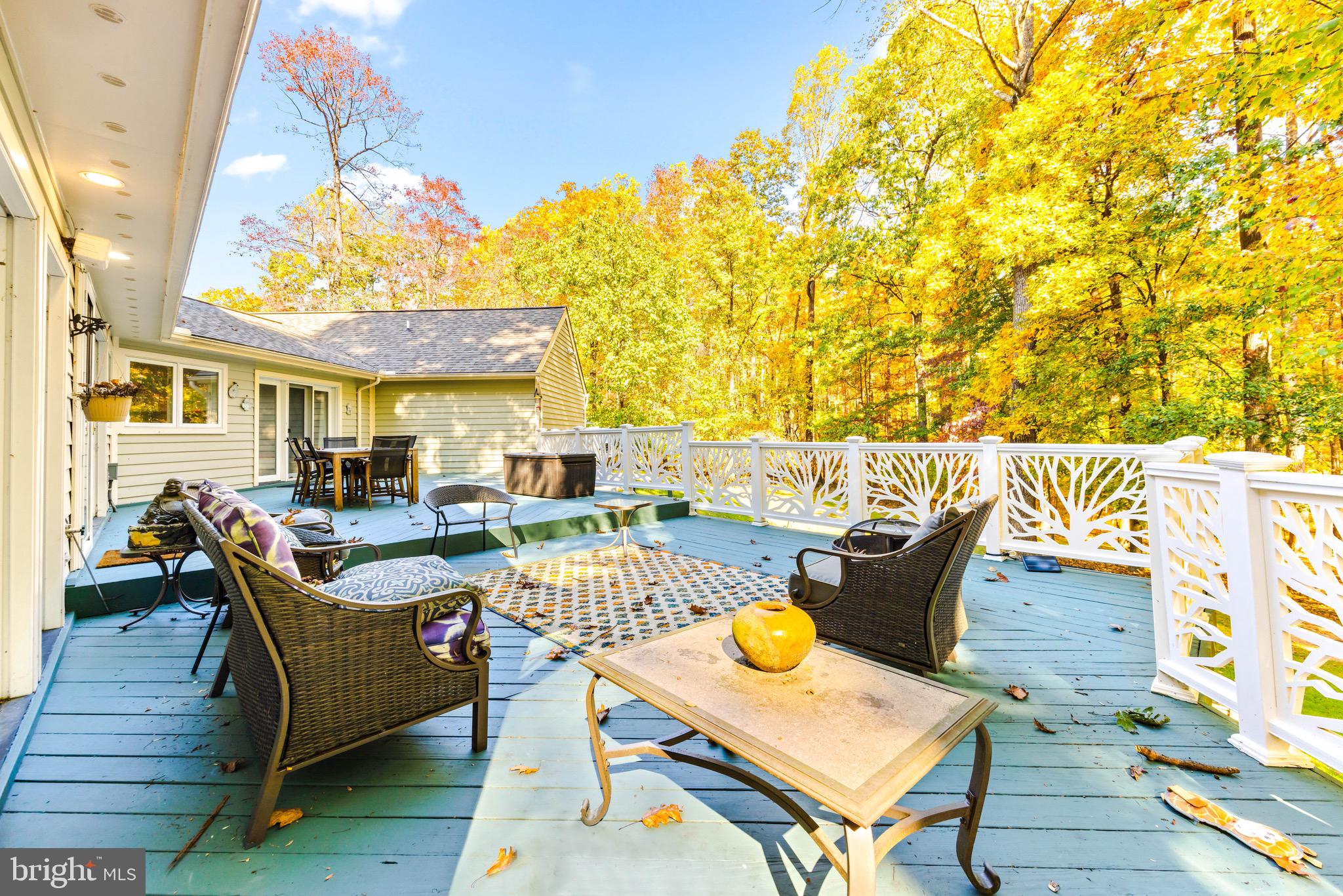 HUNTINGTON - Residential Lease