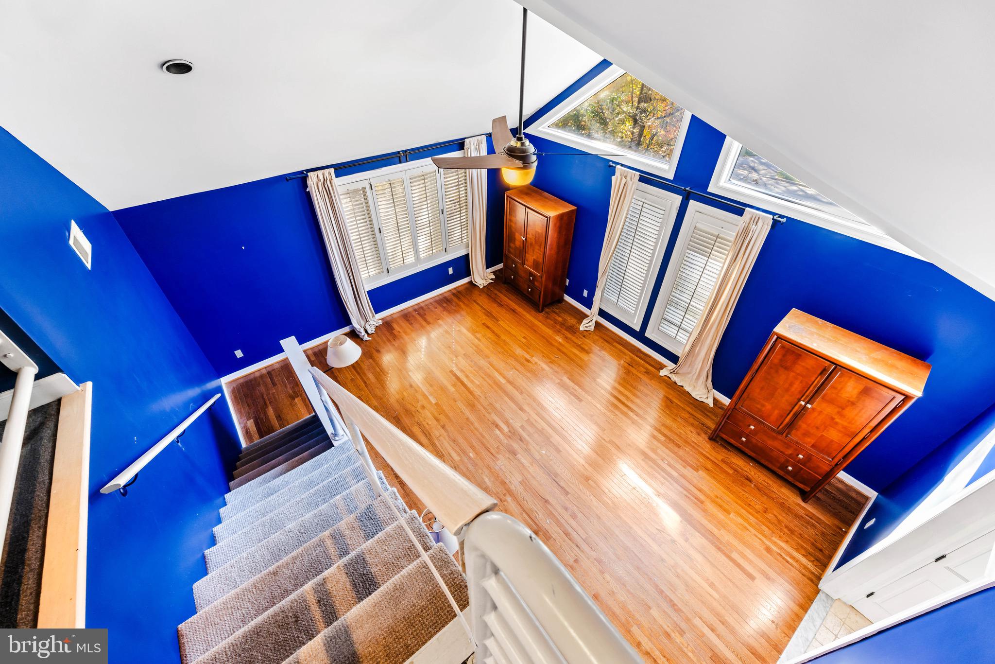 HUNTINGTON - Residential Lease