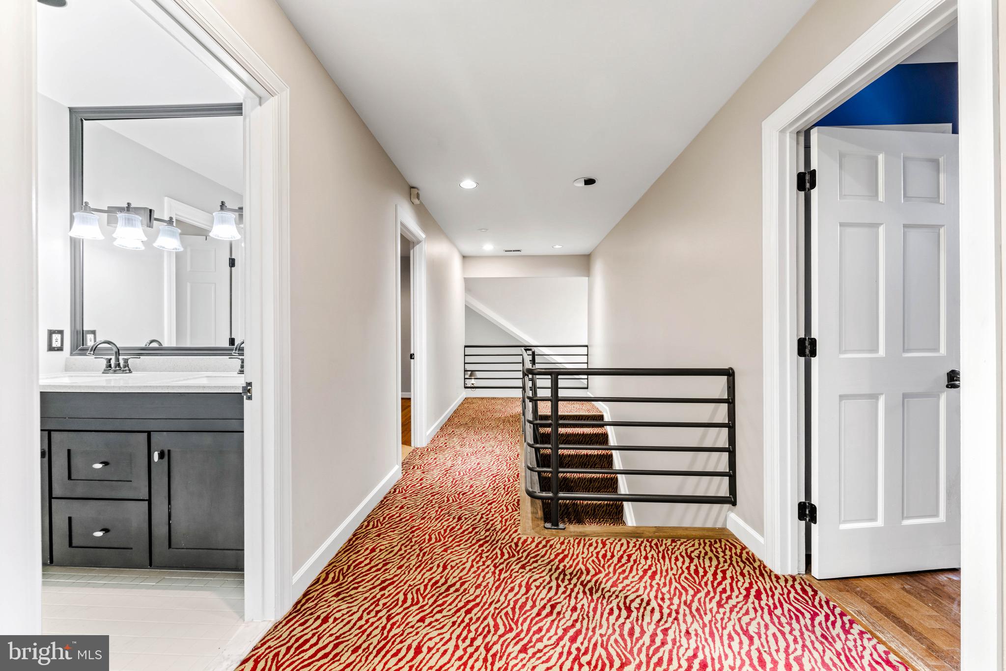 HUNTINGTON - Residential Lease