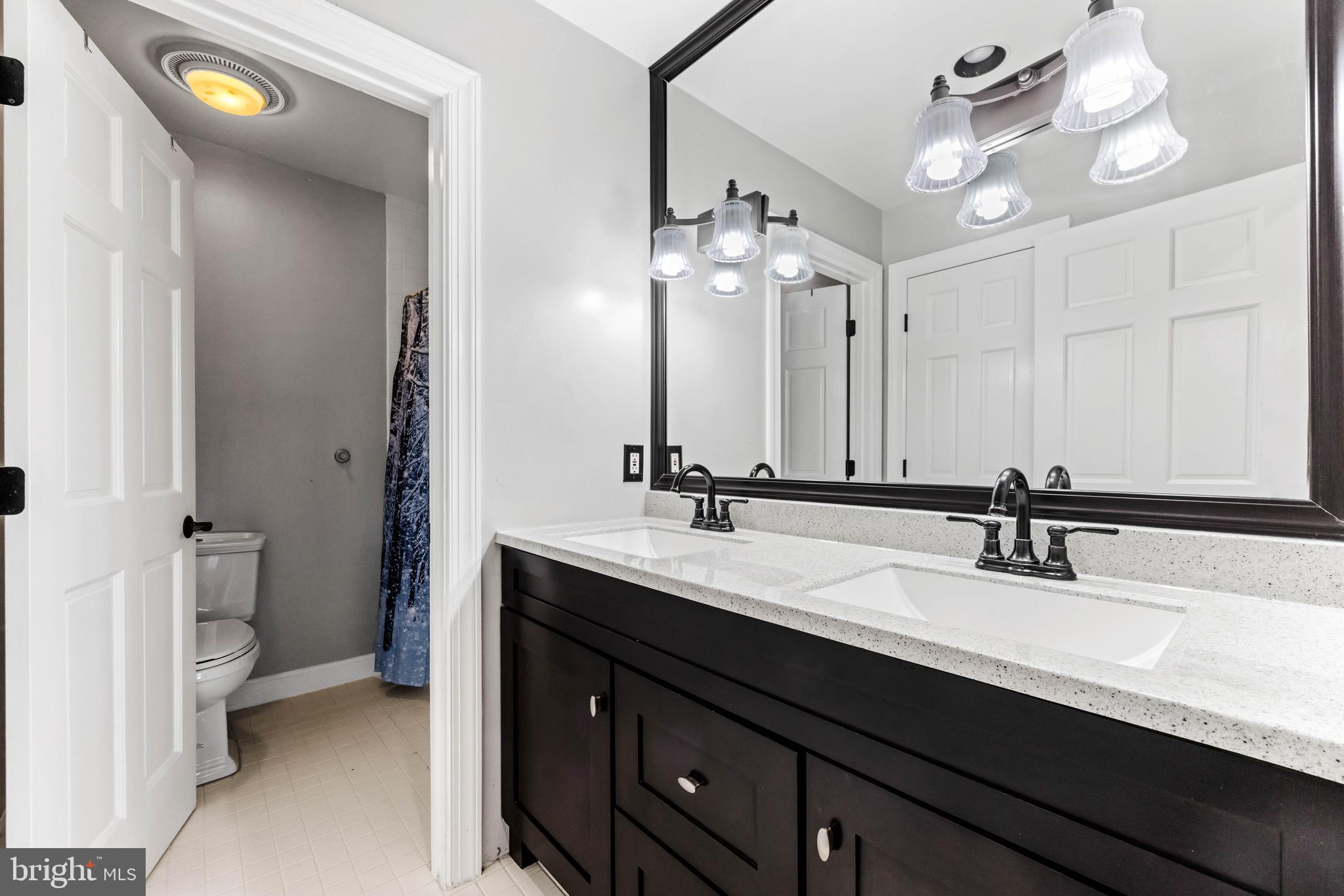 HUNTINGTON - Residential Lease