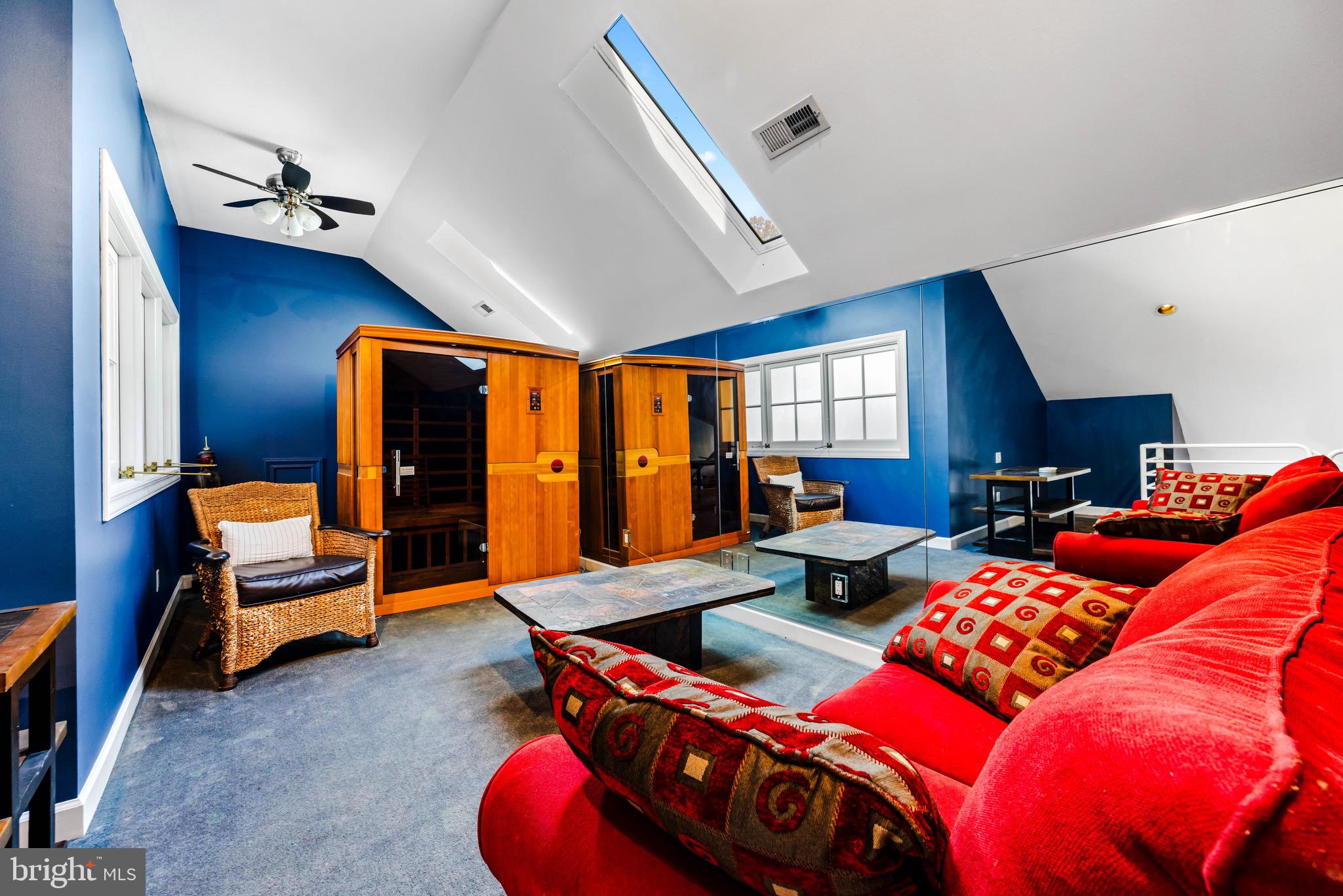 HUNTINGTON - Residential Lease