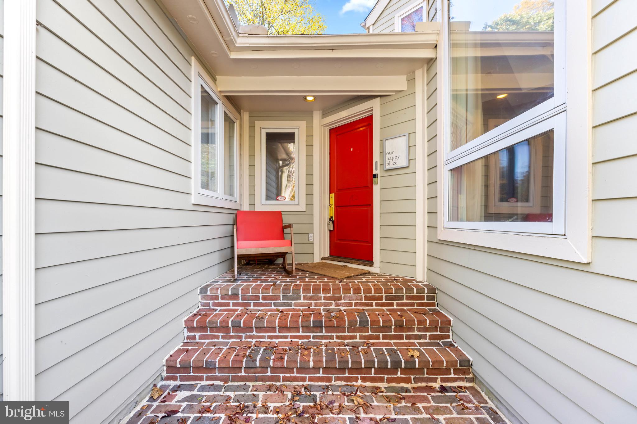 HUNTINGTON - Residential Lease