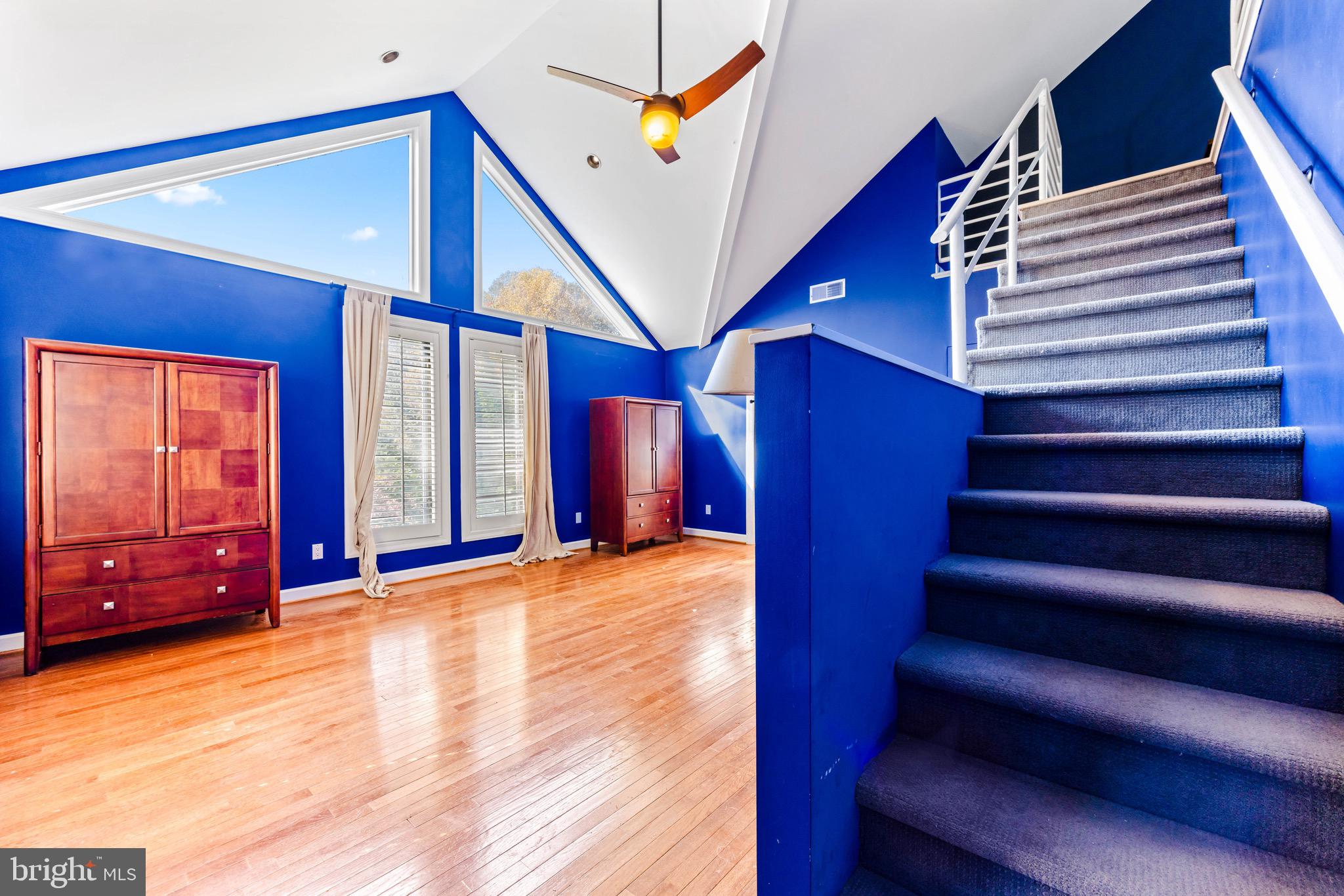 HUNTINGTON - Residential Lease