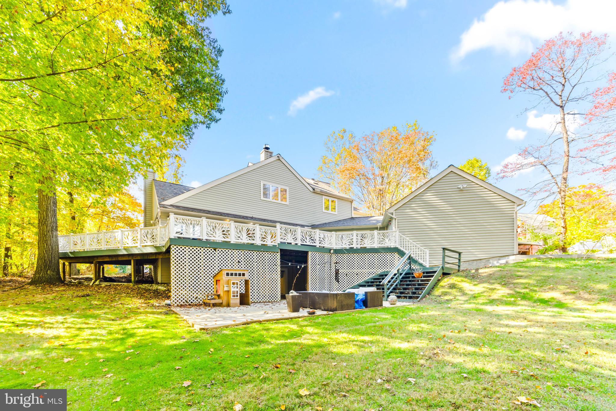 HUNTINGTON - Residential Lease